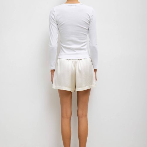 LESET KELLY KELLYSLIMFITLONGSLEEVE WHITE ONMODEL 6