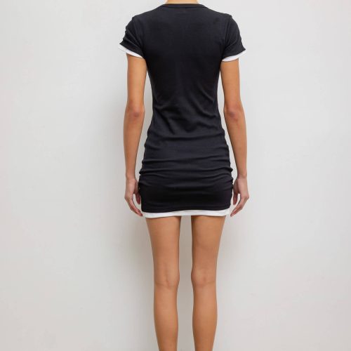 LESET KELLY KELLYSLIMFITMINIDRESS BLACK ONMODEL 5