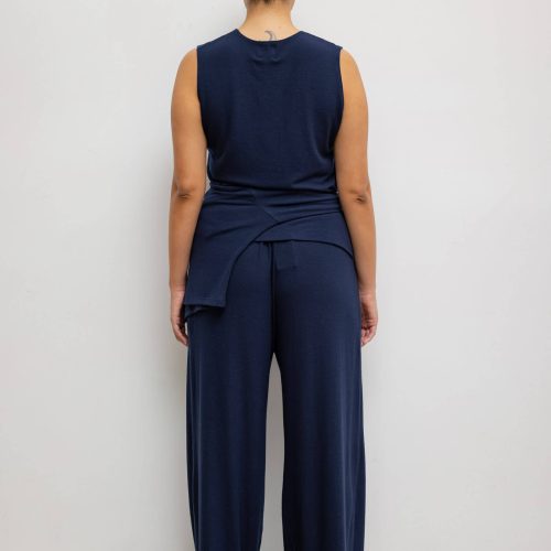 LESET LAUREN LAURENPLEATEDPOCKETPANT NAVY ONMODEL 5