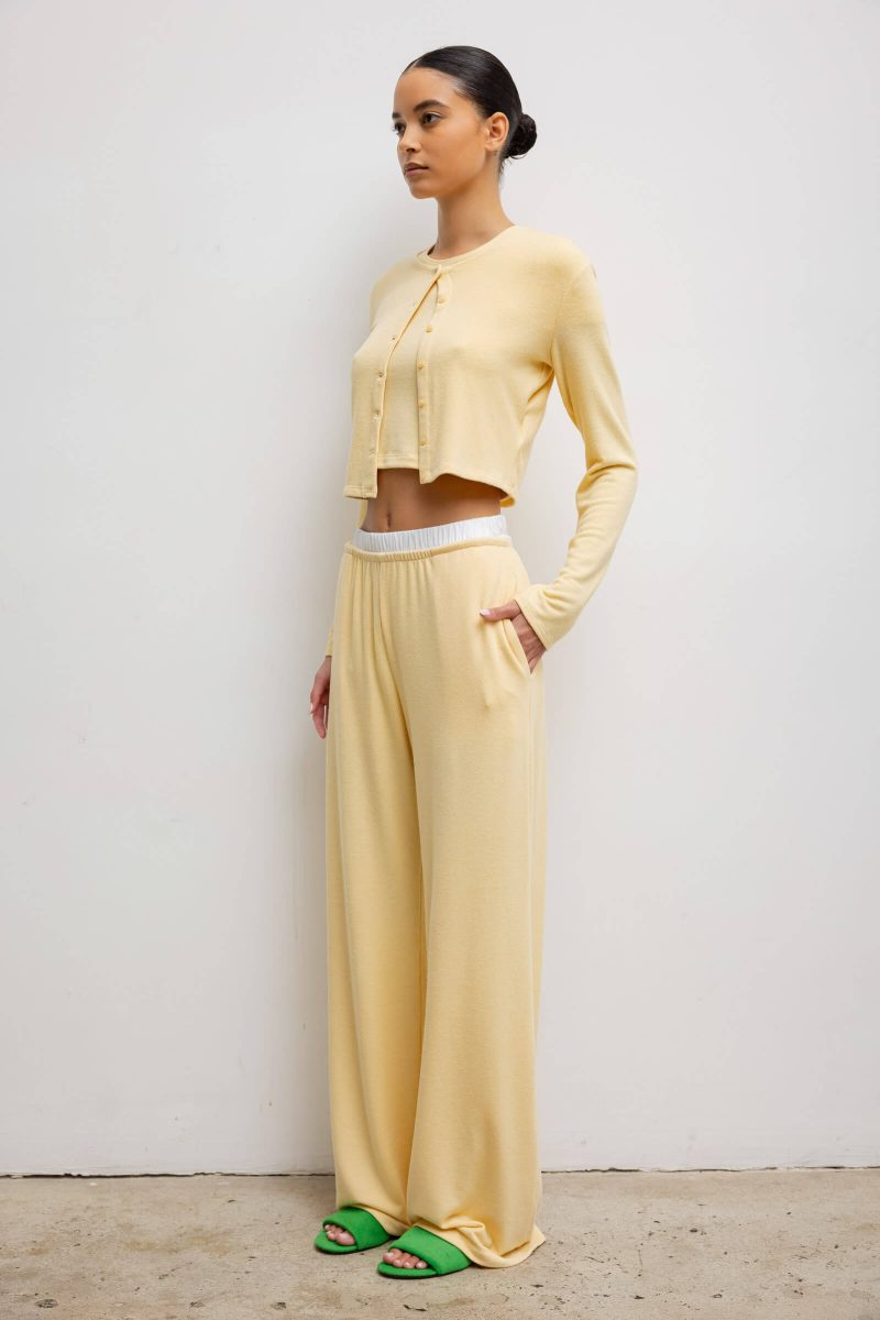 LESET LAUREN LAURENPOCKETPANT CHAMOMILE ONMODEL 4