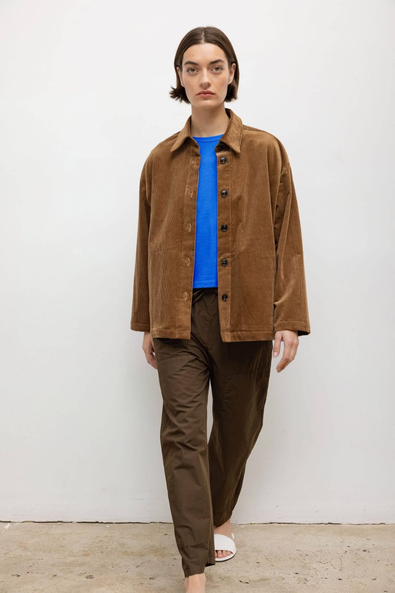 LESET SAM SAM BUTTON DOWN JACKET COOKIE ON MODEL 9