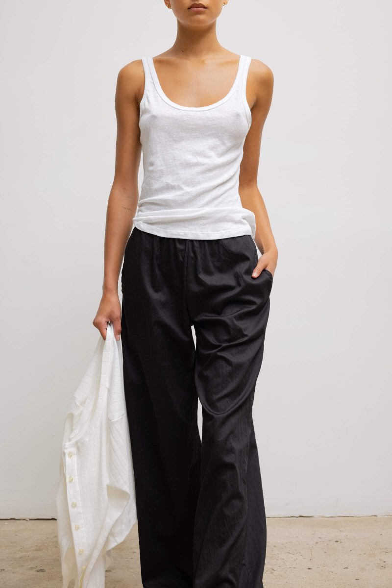 LESET YOKO YOKOPOCKETPANT BLACK ONMODEL 3