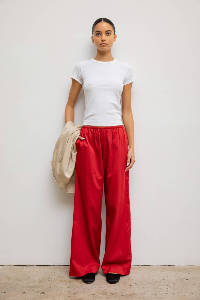 LESET YOKO YOKOPOCKETPANT RED ONMODEL 1