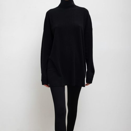 LESET ZOE ZOEOVERSIZEDTURTLENECK BLACK ONMODEL 3