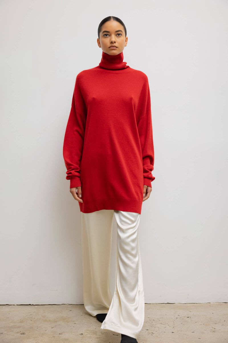 LESET ZOE ZOEOVERSIZEDTURTLENECK BRICK ONMODEL 3